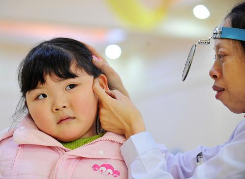 儿童耳鼻喉科医院专家，守护儿童听力和健康的守护者