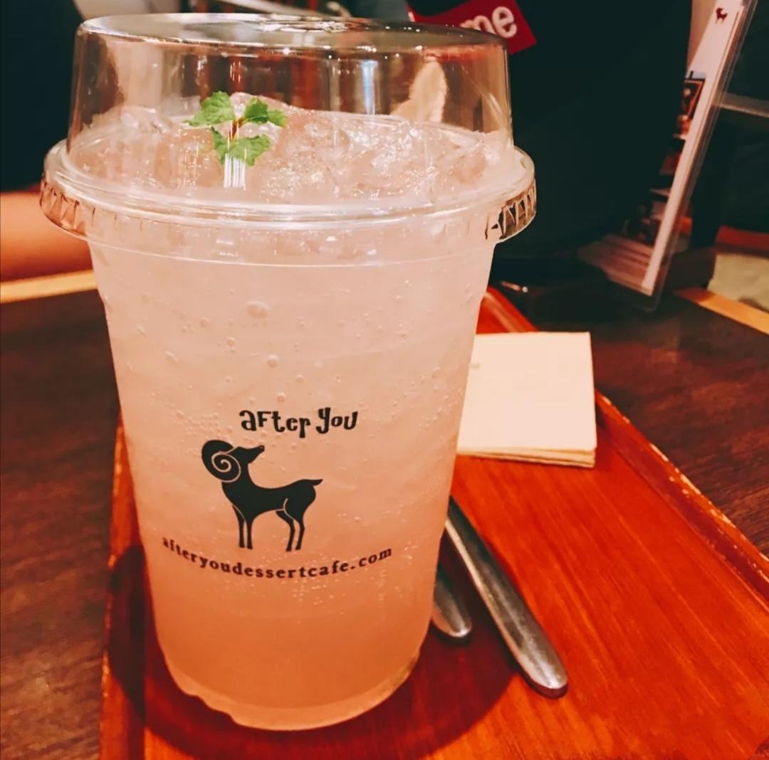 探索神秘的Pink饮料，色彩与滋味的完美结合