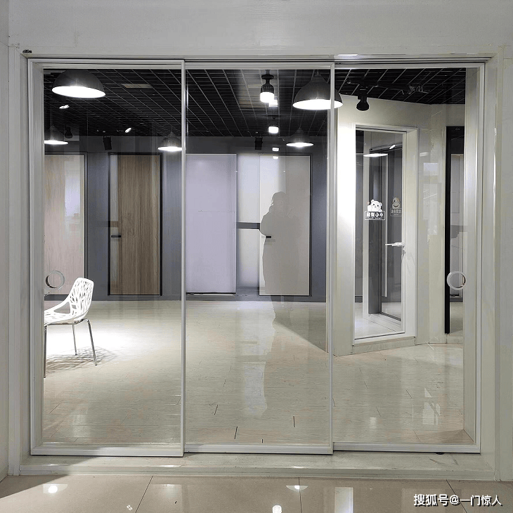 铝框玻璃门安装指南