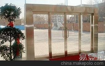 东城区东单安装玻璃门的全方位解析