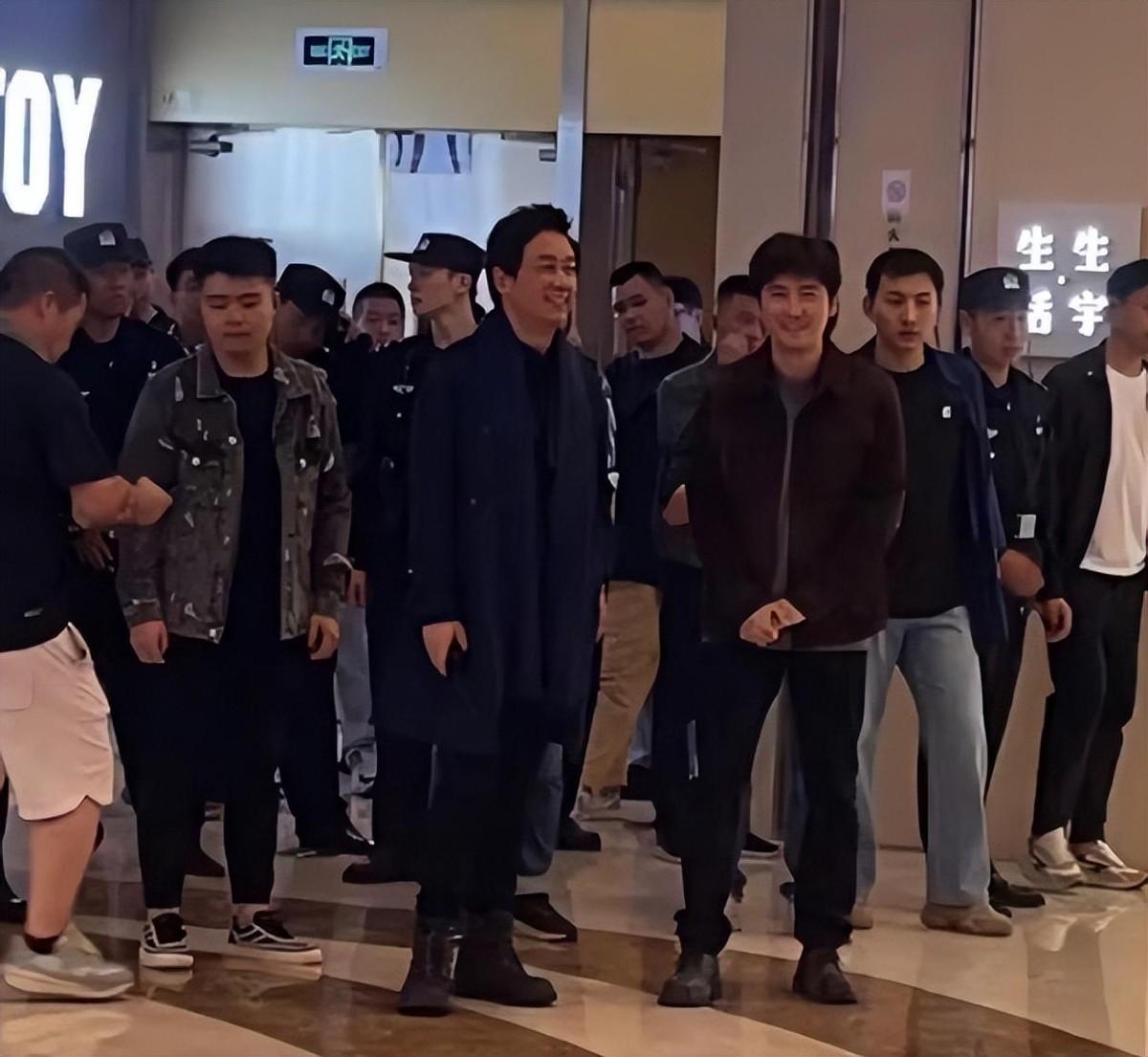 白夜追凶剧组闪耀荧屏，幕后故事与节目之旅