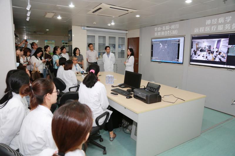 儿科医院中的骨科专家，守护儿童健康的坚实后盾