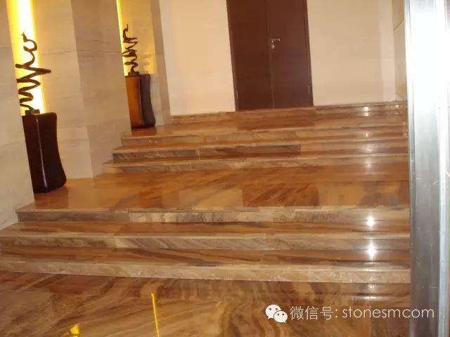 白色木纹石大理石，自然之美的独特展现