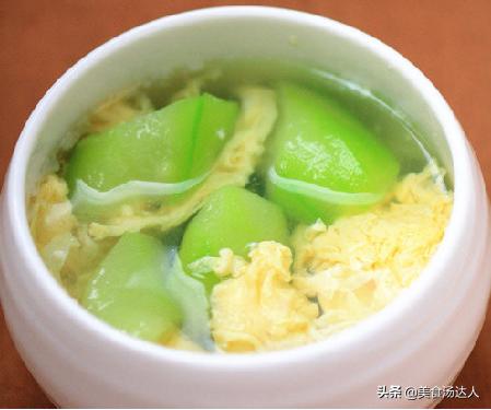 蛋花丝瓜汤，一道家常美食的制作方法