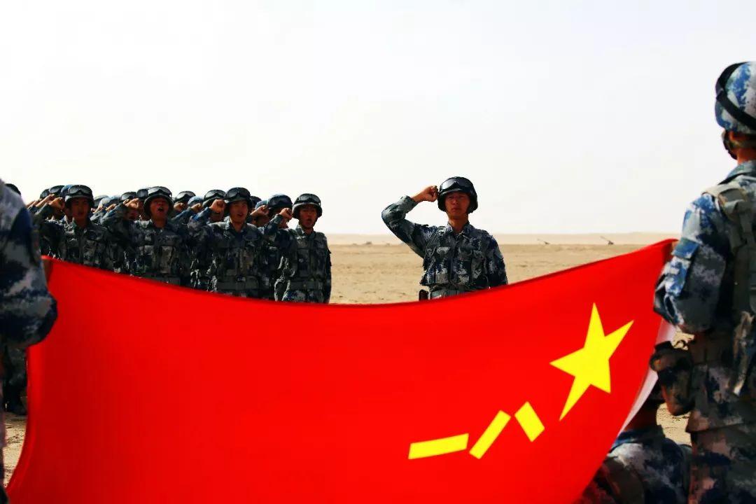 伞兵与腰带的独特故事