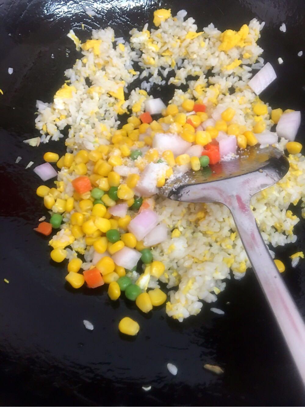 如何制作美味可口的紫菜蛋花汤