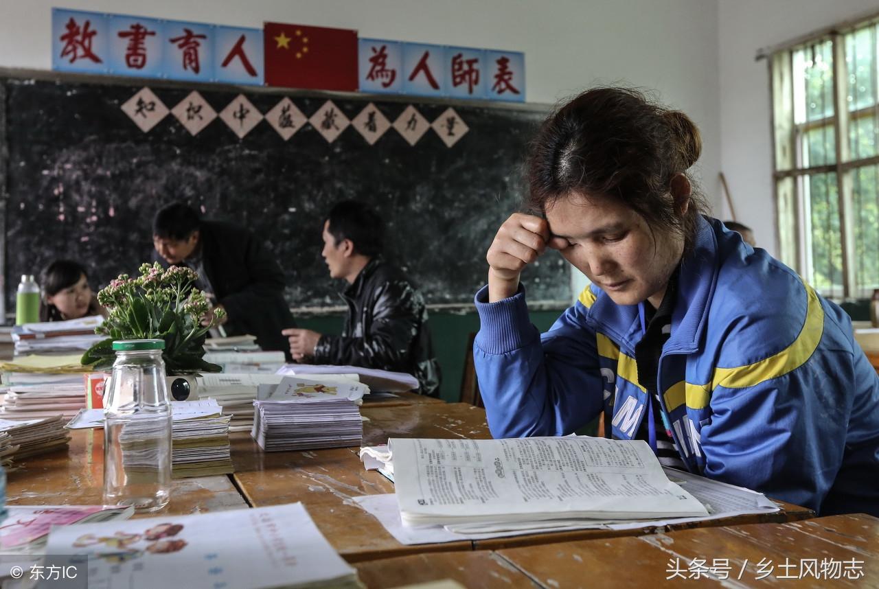 幼儿园美术绘画花的教案